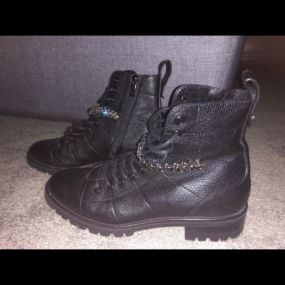 Jimmy Choo Cruz Flat - Picture 2 of 2